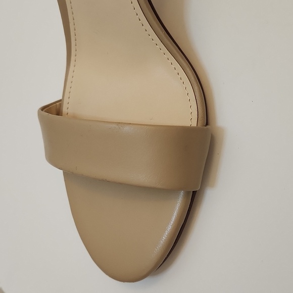 Nine West Woman's Pruce Block Heel Shoe Sandle Size 6.5 - Picture 4 of 10